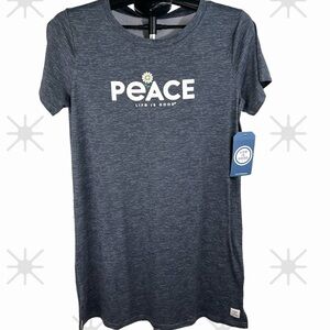 Life is Good - ‘Peace’ sleepshirt. SZ: L, XL. NWT Firm!